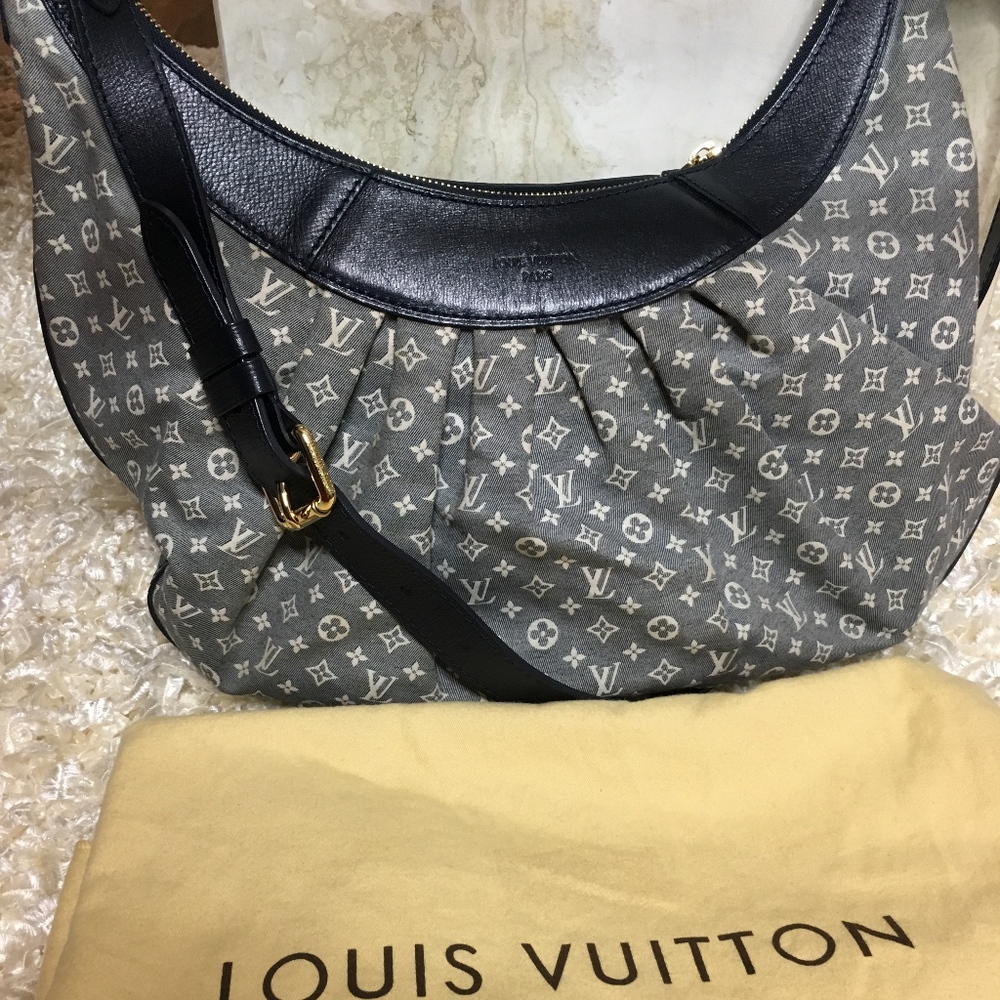 Used Authentic Louis Vuitton Rhapsodie Crossbody
